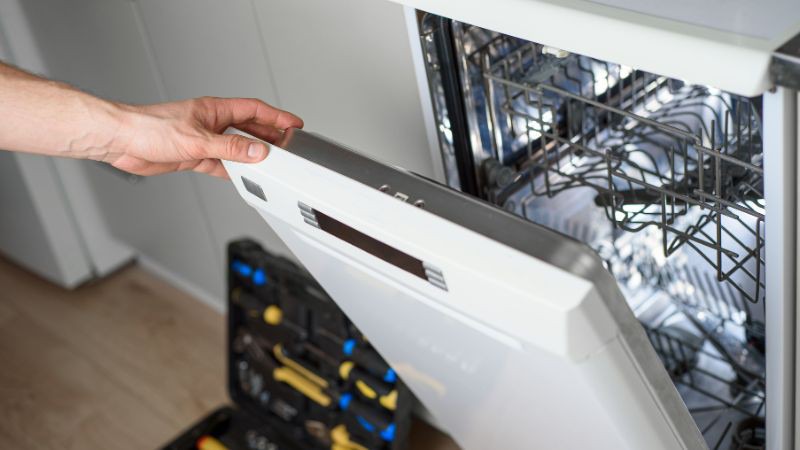 Hong khô chén đĩa sau khi rửa