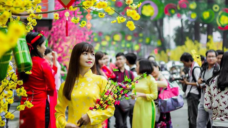 Đi chơi du xuân